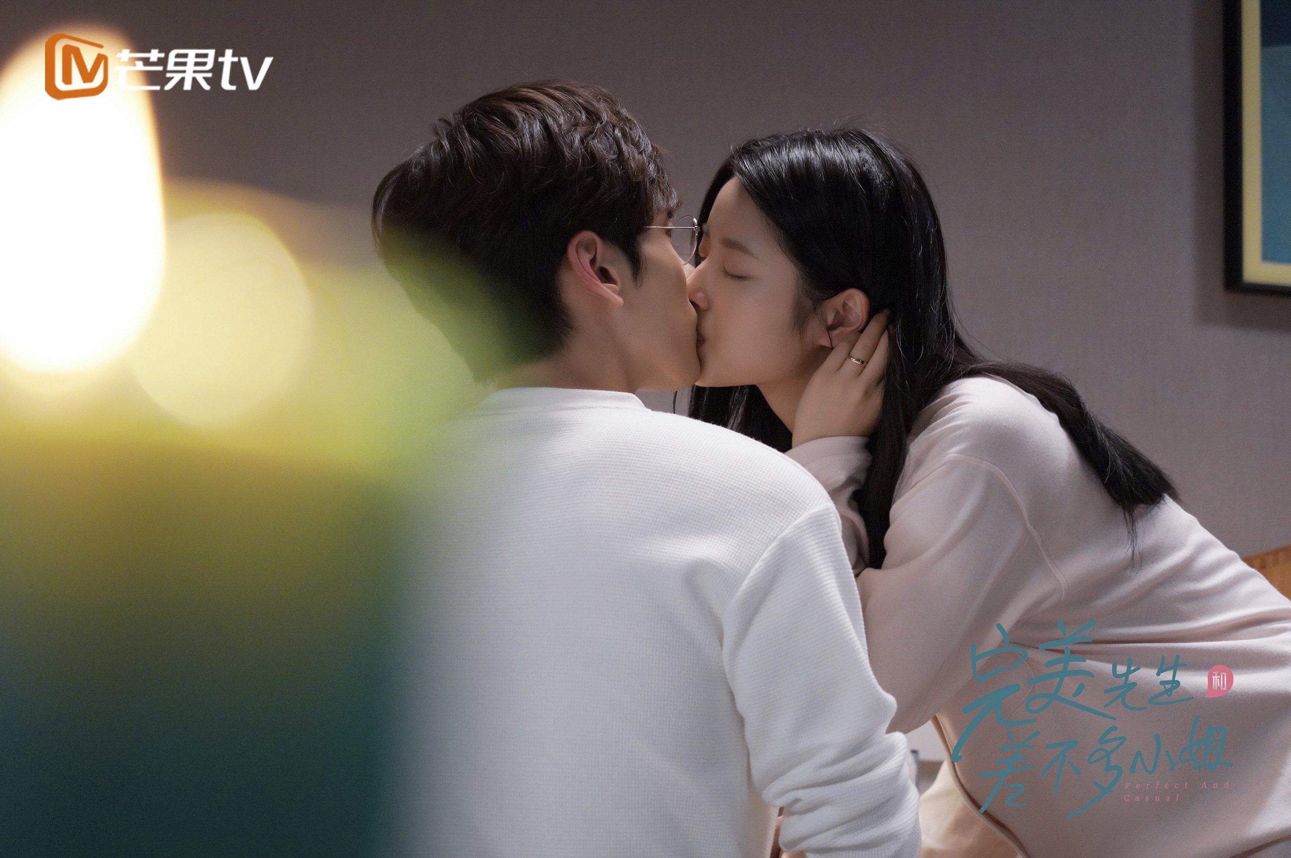 中东足球遇上非洲雄狮，当伊朗的稳健哲学终结喀麦隆的狂野美学