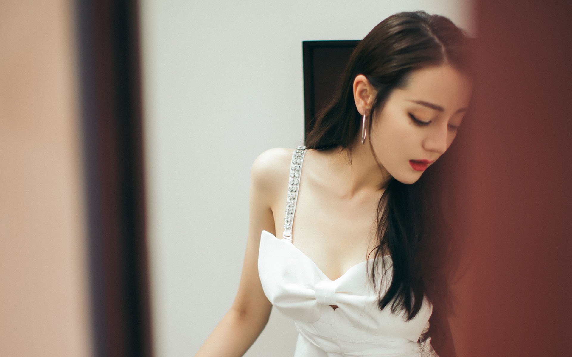 三分里程碑与末节统治,霍勒迪的平淡纪录夜,掘金的冷静屠宰时刻