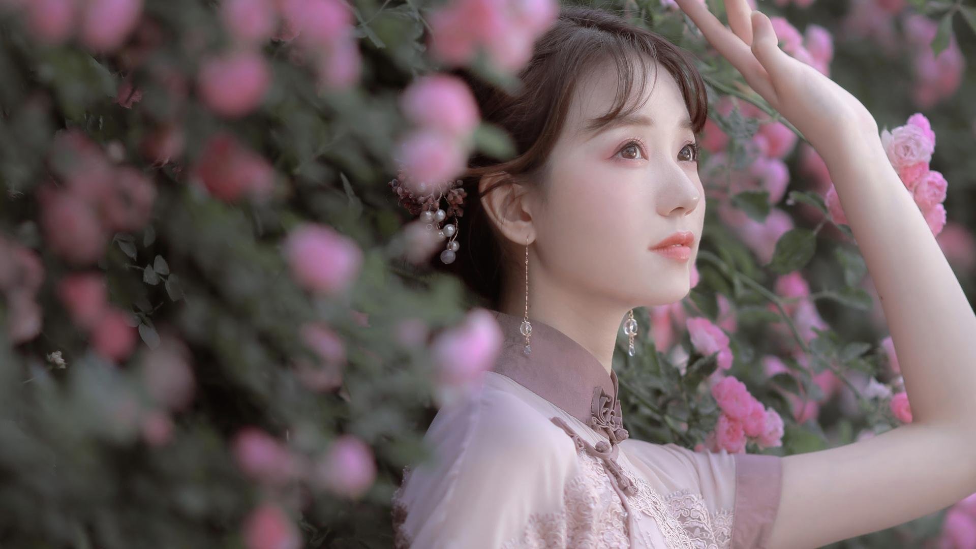 跨界焦点，西甲国家德比的绿茵激情与步行者强压76人的篮球智慧