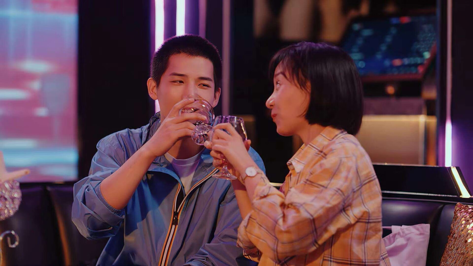 末节惊天逆转，弗拉霍维奇单骑带走希腊